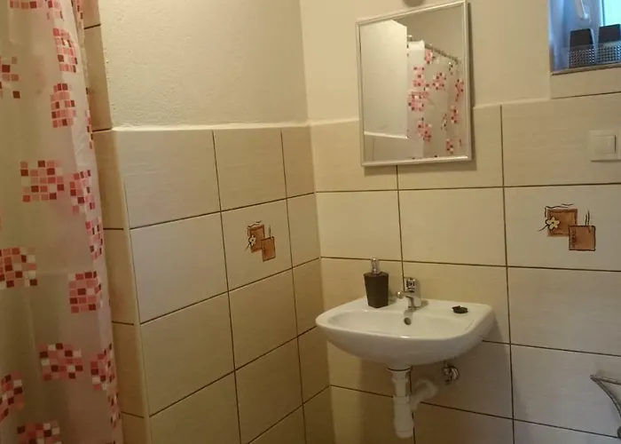 Vian Krasnohorska Dlha Luka
